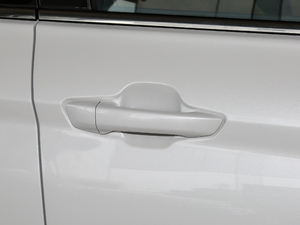 2018280T ԄӺA 5 V ^