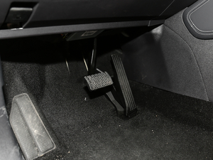 2018280T ԄӺA 5 V g