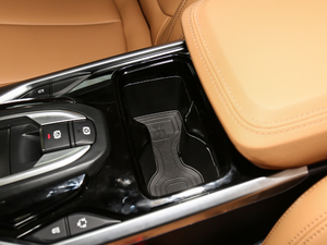 2018280T ԄӺA 5 V g