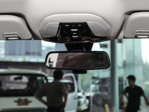 2018款280T 自动豪华型 5座 国V 车内后视镜