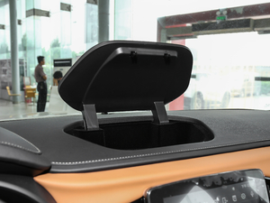 2018280T ԄӺA 5 V g