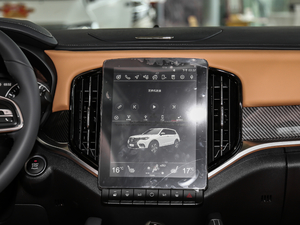 2018280T ԄӺA 5 V {L