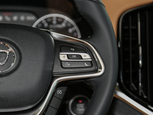 2018280T ԄӺA 5 V п؅^