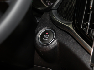 2018280T ԄӺA 5 V п؅^