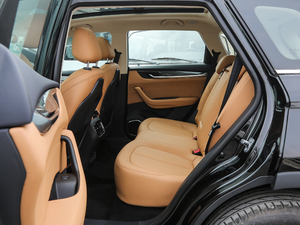 2018280T ԄF 5 V ſg