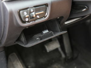 2018280T ԄF 5 V п؅^