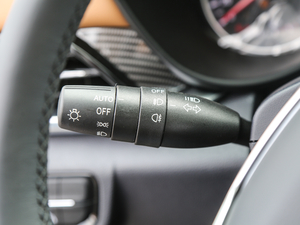 2018280T ԄF 5 V п؅^(q)