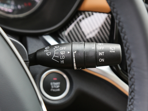 2018280T ԄF 5 V п؅^(q)