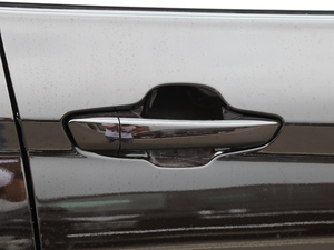 2018280T ԄӺA 5 V ^