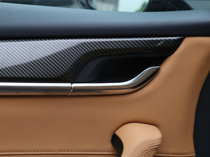 2018280T ԄӺA 5 V g