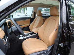 2018280T ԄӺA 5 V {