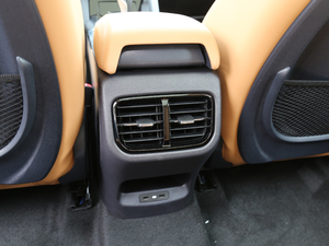 2018280T ԄӺA 5 V g