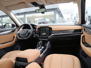 2018280T ԄӺA 5 V п؅^