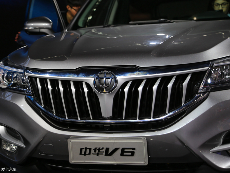 2018�����AV6 1.5T �ԄӼo����