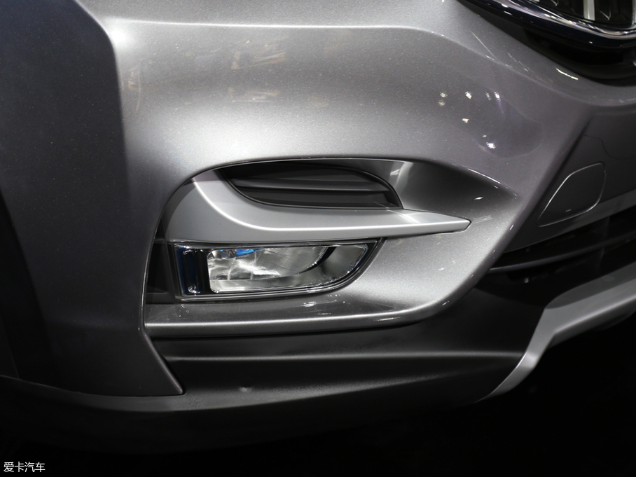 2018�����AV6 1.5T �ԄӼo����