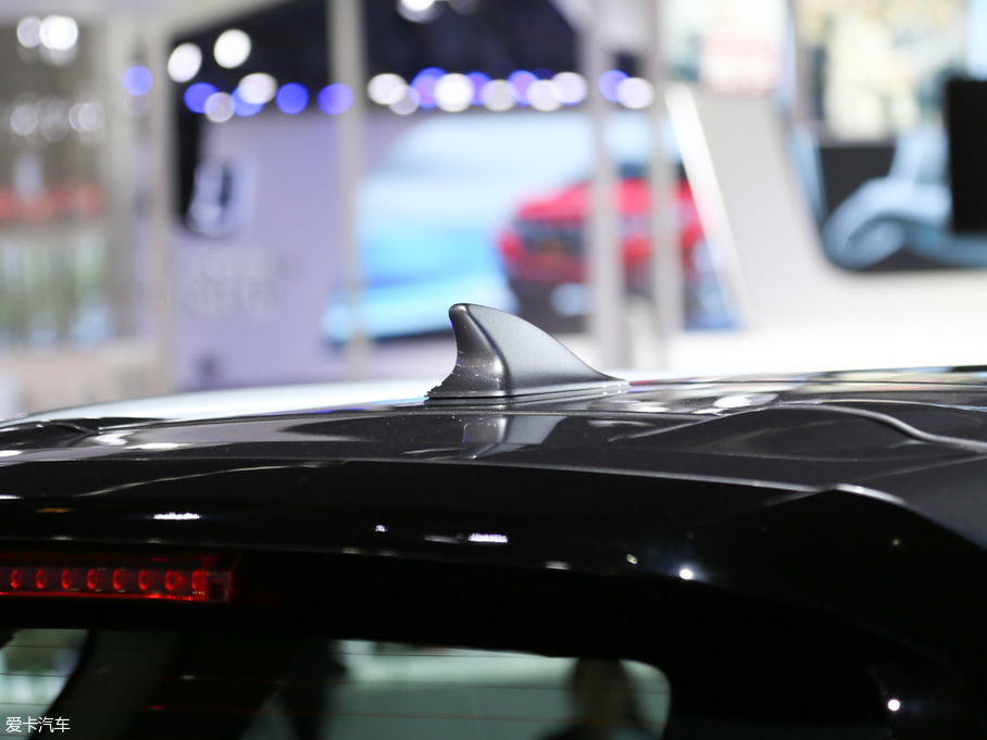 2018�����AV6 1.5T �ԄӼo����