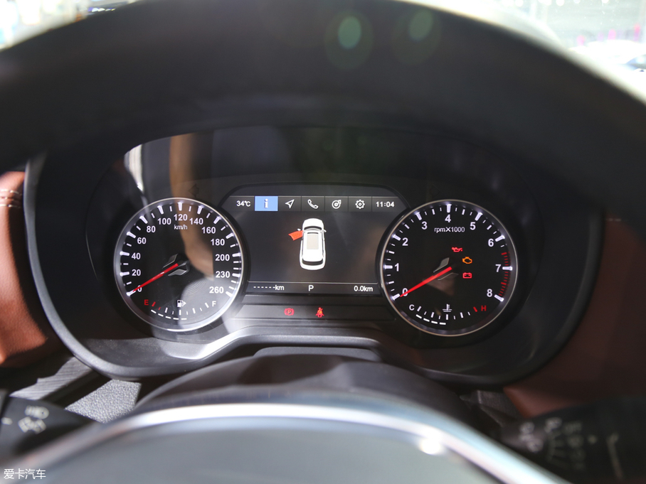 2018�����AV6 1.5T �ԄӼo����