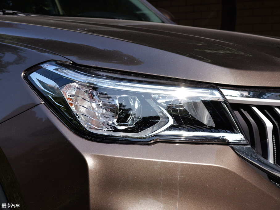 2018�����AV6 1.5T �քӾ�Ӣ��