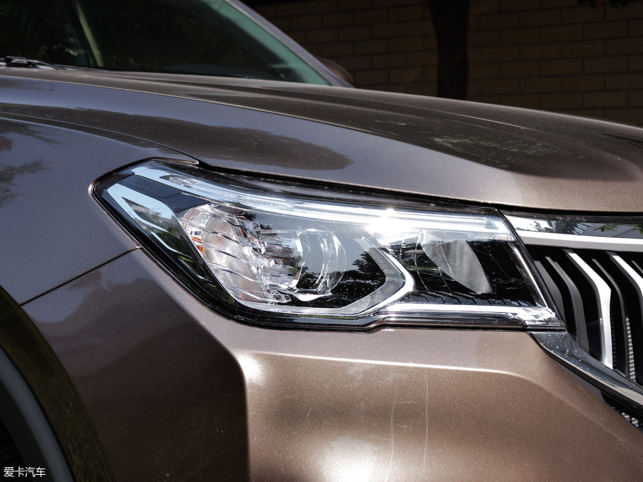 2018�����AV6 1.5T �քӾ�Ӣ��