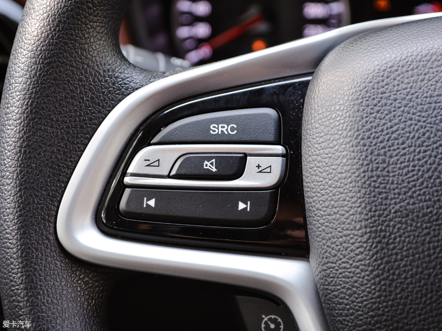 2018�����AV6 1.5T �քӾ�Ӣ��