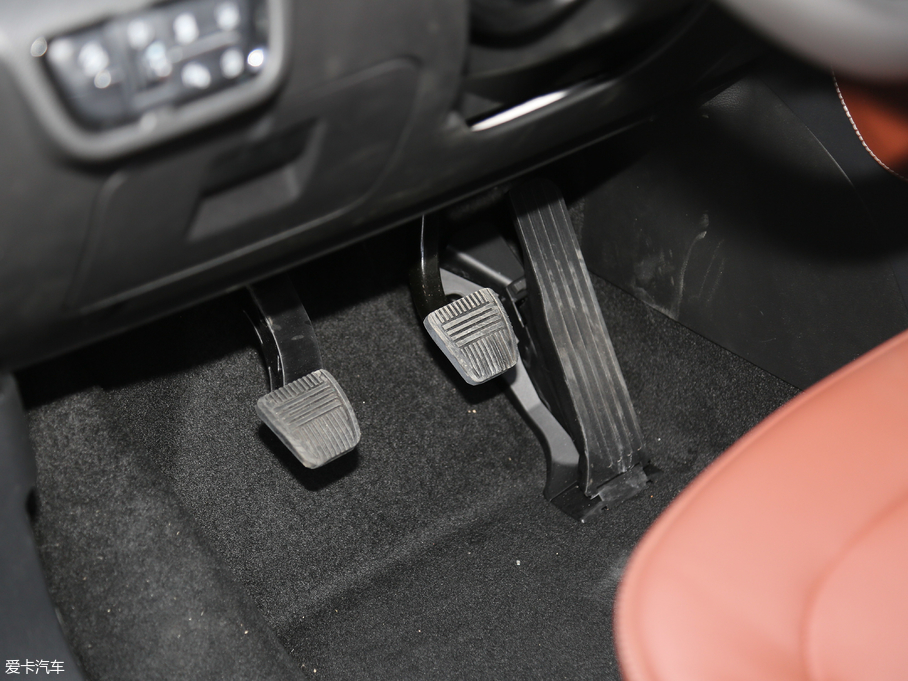 2018AV6 1.5T ք(dng)F