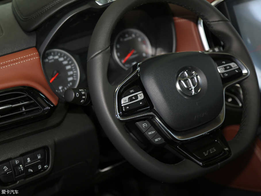 2018�����AV6 1.5T �Ԅ����F��