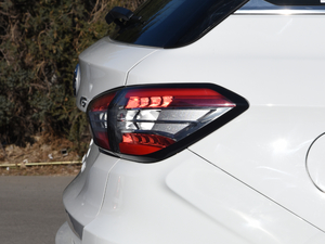 2018��1.5T �ԄӼo���� �������^