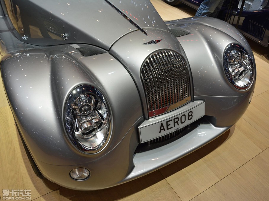 2015ĦAero 8 4.8L ˜