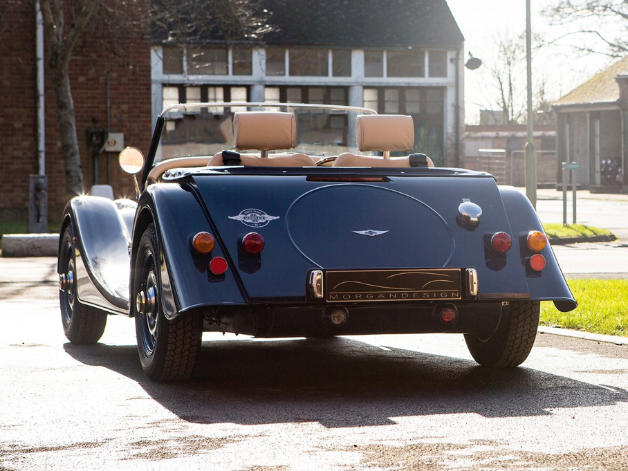 2016Ħ4-4 celebrates 80th anniversary