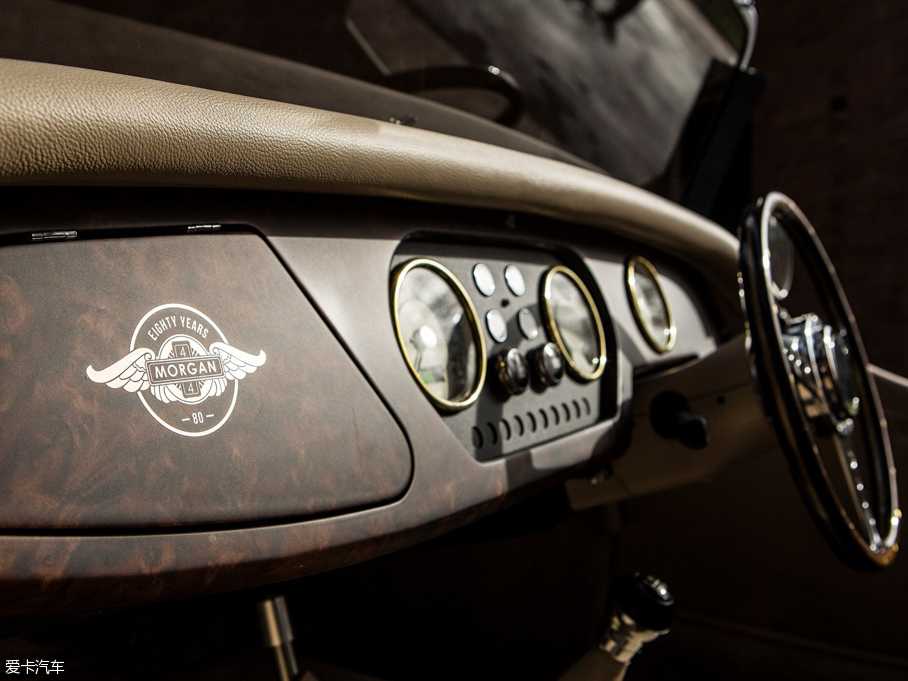 2016Ħ4-4 celebrates 80th anniversary