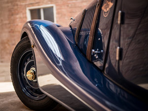 2016celebrates 80th anniversary ^