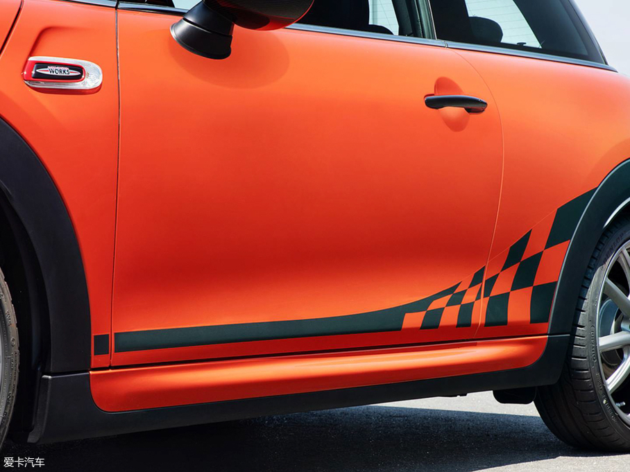 2019MINI JCW International Orange Edition