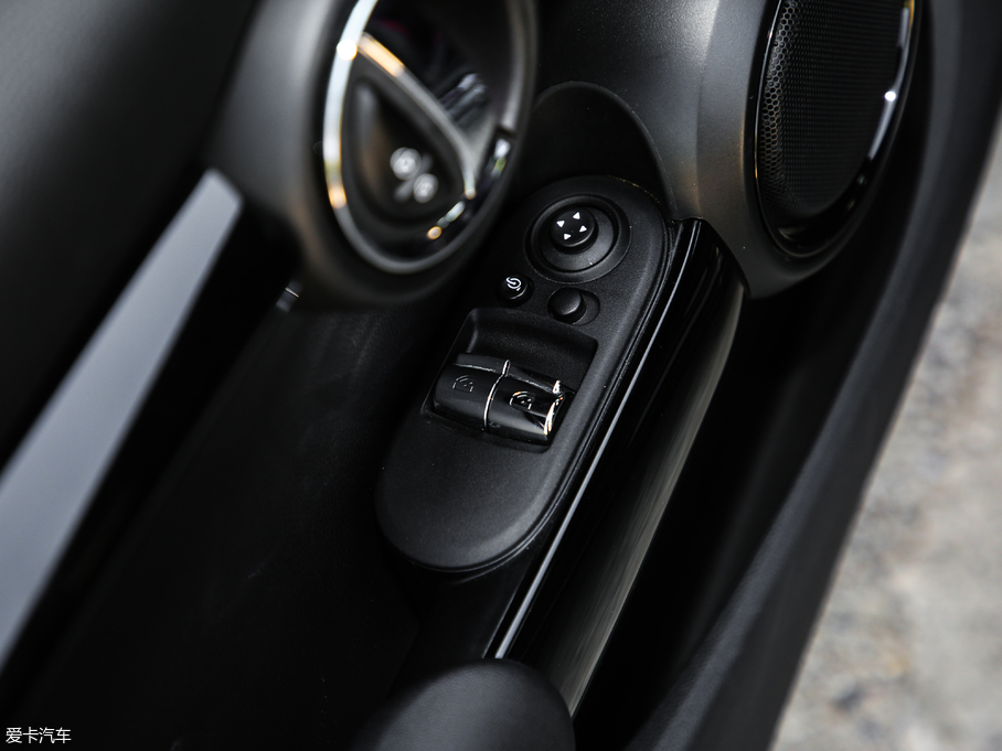 2018MINI JCW 2.0T JOHN COOPER WORKS ALL-IN