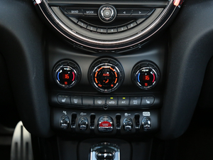 20182.0T JOHN COOPER WORKS ALL-IN п؅^