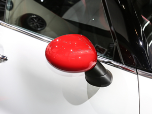 20182.0T JOHN COOPER WORKS ^