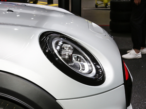 20182.0T JOHN COOPER WORKS (x)(ji)^