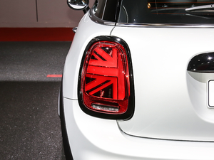 20182.0T JOHN COOPER WORKS (ji)^