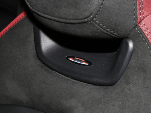 20182.0T JOHN COOPER WORKS g