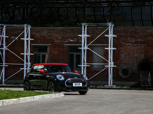 20182.0T JOHN COOPER WORKS ALL-IN w^