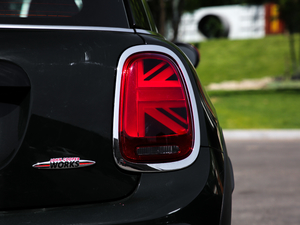 20182.0T JOHN COOPER WORKS ALL-IN β