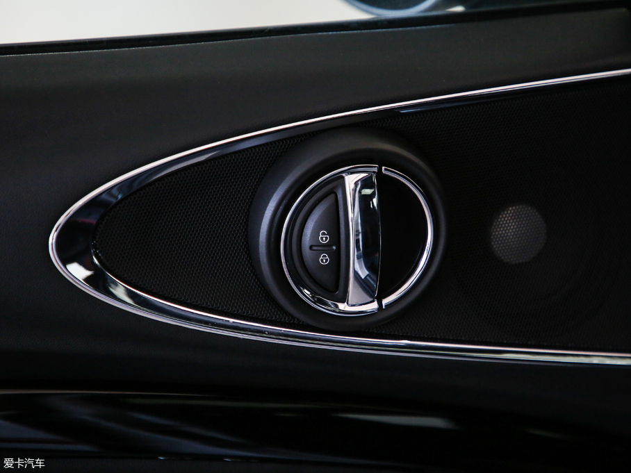 2019MINI JCW CLUBMAN OͰ