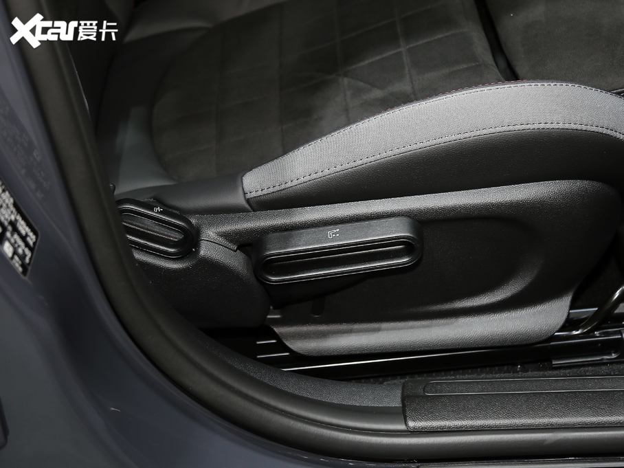 2020MINI JCW CLUBMAN 2.0T JOHN COOPER WORKS ALL-IN