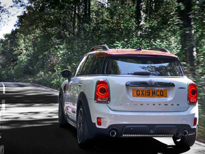 20202.0T JOHN COOPER WORKS w^