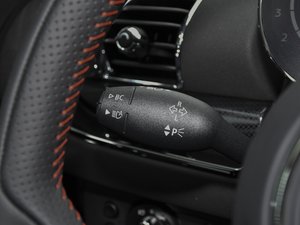 20212.0T JOHN COOPER WORKS п؅^(q)