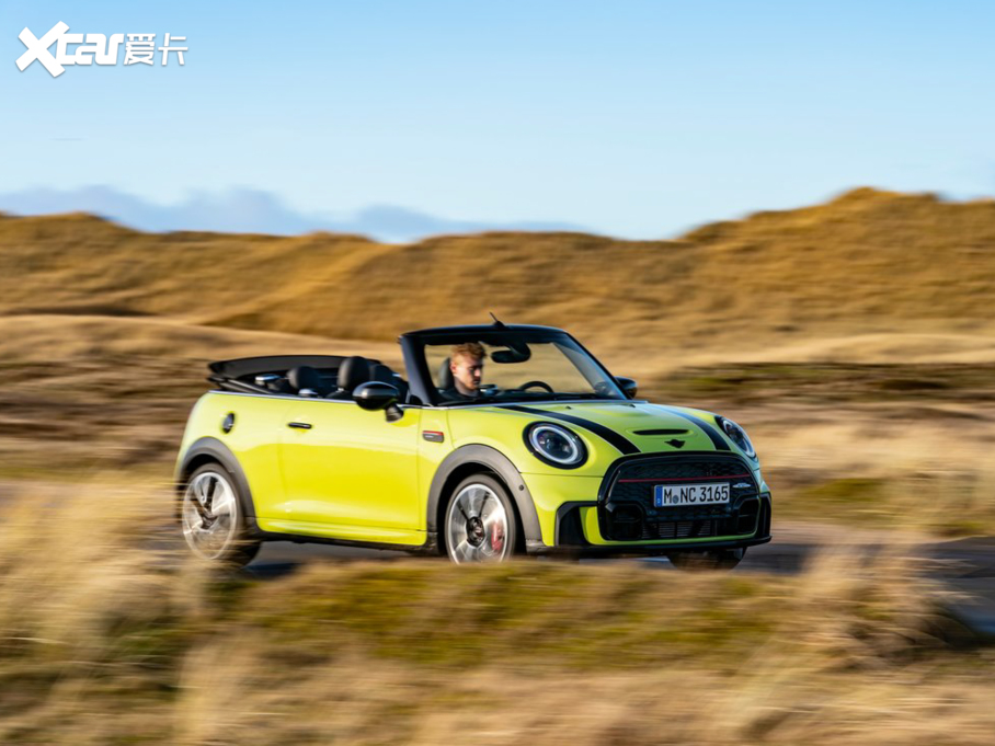 2021��MINI JCW JOHN COOPER WORKS Cabrio �W�ް�
