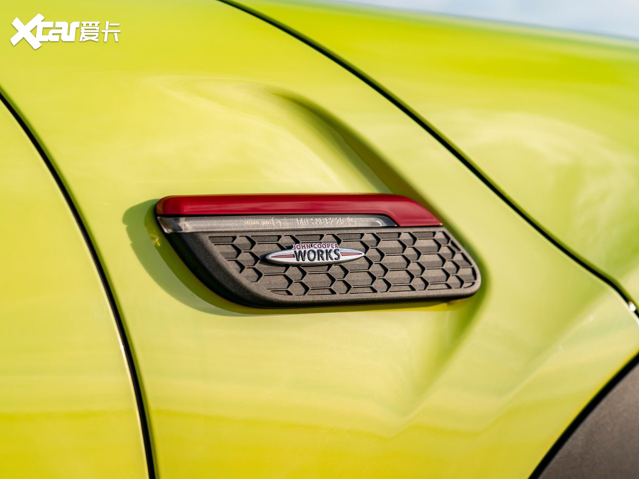 2021��MINI JCW JOHN COOPER WORKS Cabrio �W�ް�