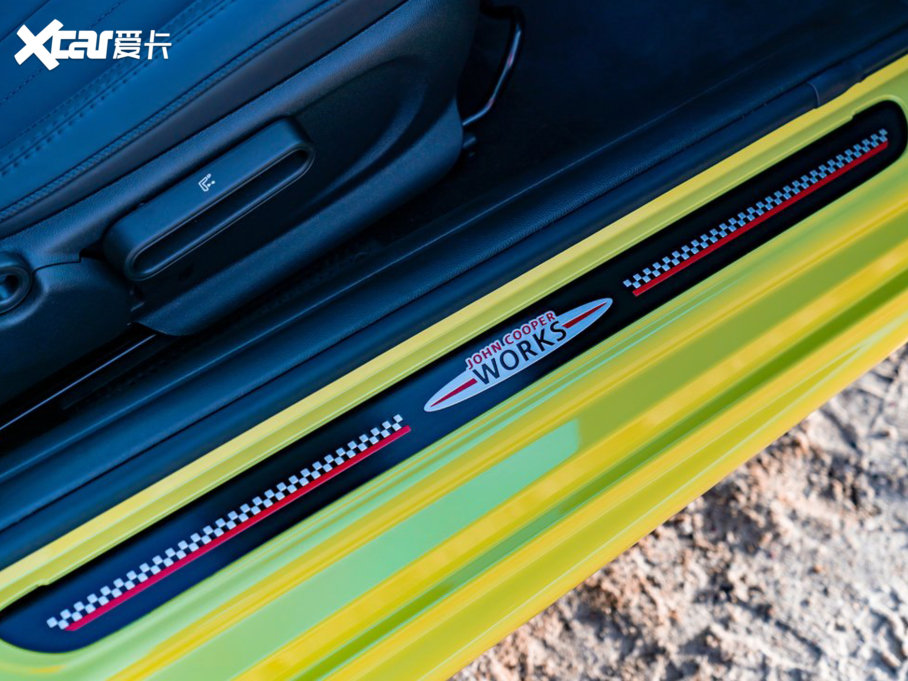 2021MINI JCW JOHN COOPER WORKS Cabrio Wް