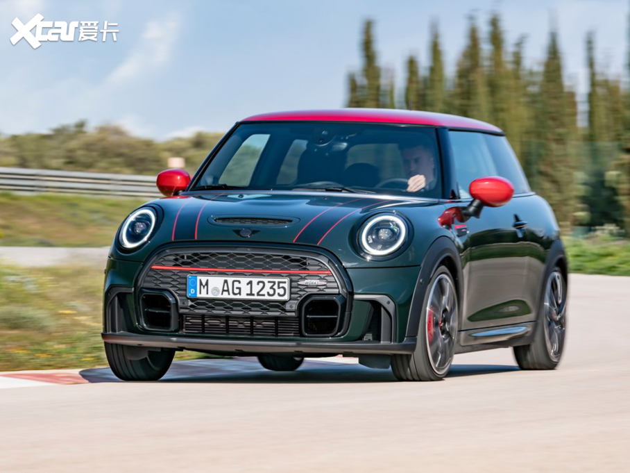 2021��MINI JCW JOHN COOPER WORKS Cabrio �W�ް�