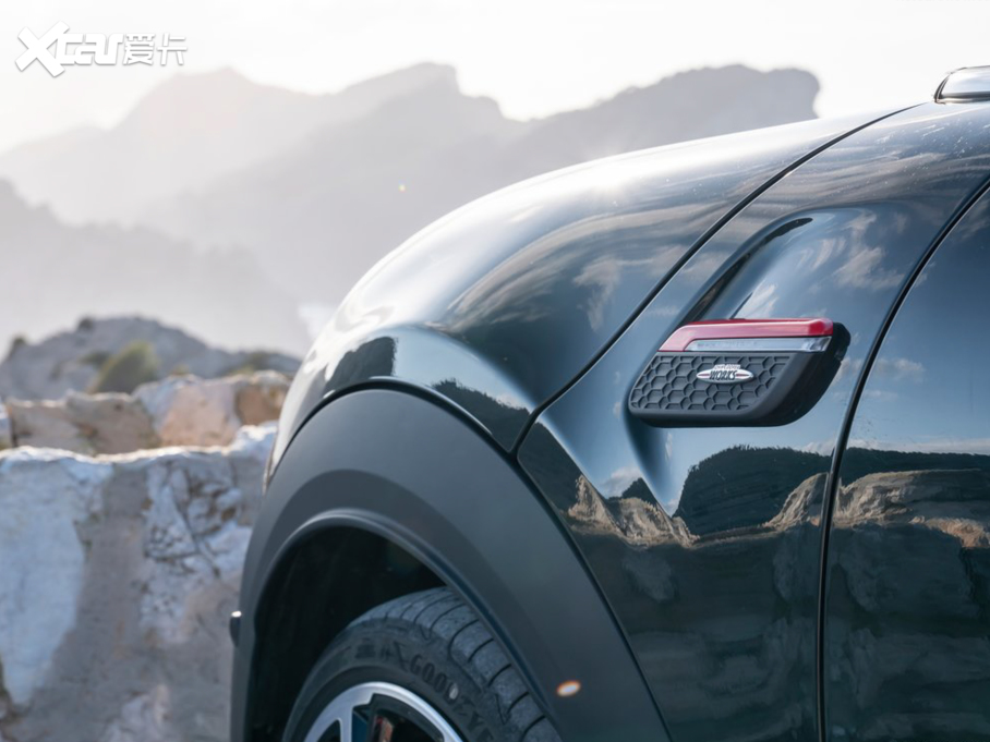 2021��MINI JCW JOHN COOPER WORKS Cabrio �W�ް�