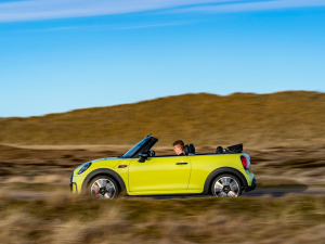 2021JOHN COOPER WORKS Cabrio Wް w^